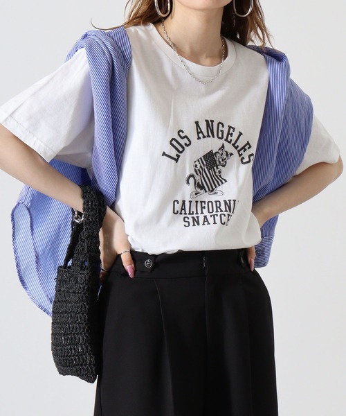 FUNALIVE(ファンアライブ)の「Snatch GILDAN (ギルダン) プリント Tシャツ カレッジ アメカジ柄(Tシャツ/カットソー・メンズ・ホワイト系3/ホワイト系5/ホワイト系その他2/ホワイト系1/ホワイト系2/ホワイト/ホワイト系4/ホワイト系6/ホワイト系その他/ホワイト系その他3/ホワイト系7/ホワイト系8/ホワイト系9/A/ホワイト系その他5/ホワイト系その他6/ホワイト系その他7/ホワイト系その他4/B・S/L/LL/M)」の12枚目の写真