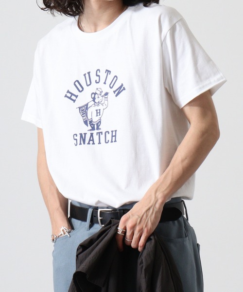 FUNALIVE(ファンアライブ)の「Snatch GILDAN (ギルダン) プリント Tシャツ カレッジ アメカジ柄(Tシャツ/カットソー・メンズ・ホワイト系3/ホワイト系5/ホワイト系その他2/ホワイト系1/ホワイト系2/ホワイト/ホワイト系4/ホワイト系6/ホワイト系その他/ホワイト系その他3/ホワイト系7/ホワイト系8/ホワイト系9/A/ホワイト系その他5/ホワイト系その他6/ホワイト系その他7/ホワイト系その他4/B・S/L/LL/M)」の18枚目の写真