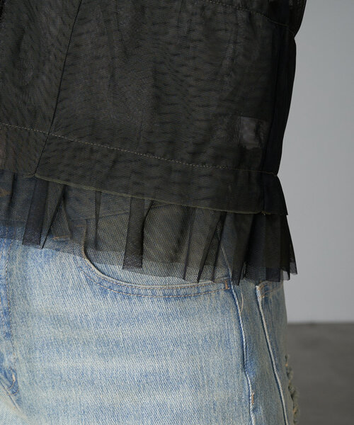 RAY CASSIN（レイカズン）の「チュールベスト（シャツ/ブラウス・レディース・カーキ/ブラック/アイボリー・FREE）」の16枚目の写真