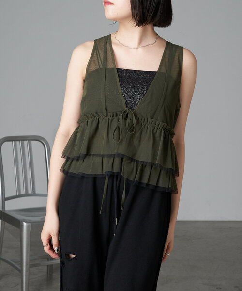 RAY CASSIN（レイカズン）の「チュールベスト（シャツ/ブラウス・レディース・カーキ/ブラック/アイボリー・FREE）」の5枚目の写真