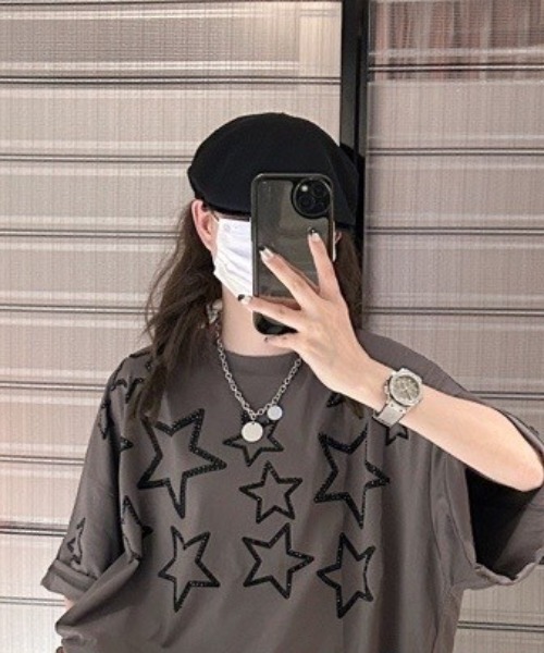 B.R.U(ブル)の「平成レトロ/ラインストーンTシャツ(Tシャツ/カットソー・レディース・ホワイト系その他/グレー系その他/ブラック系その他/ホワイト/ブラック/グレー/ブラック系その他2/ホワイト系その他2・FREE)」の10枚目の写真