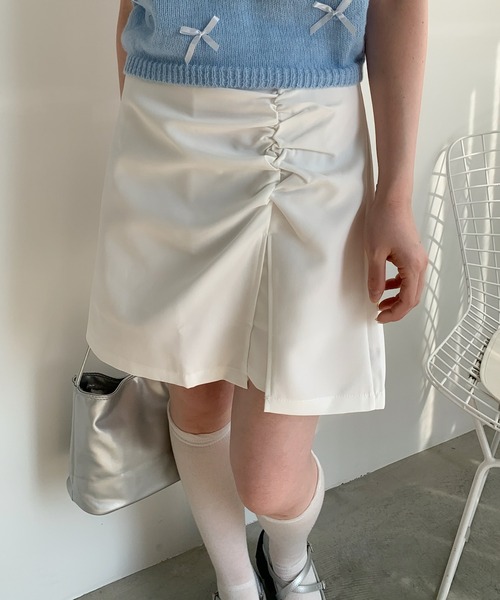 Teem Store(チームストア)の「フロントスリット ギャザー ミニ スカート(スカート・レディース・ホワイト/ブラック・S/M)」の11枚目の写真