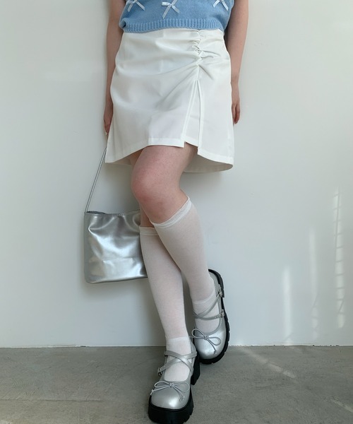 Teem Store(チームストア)の「フロントスリット ギャザー ミニ スカート(スカート・レディース・ホワイト/ブラック・S/M)」の6枚目の写真