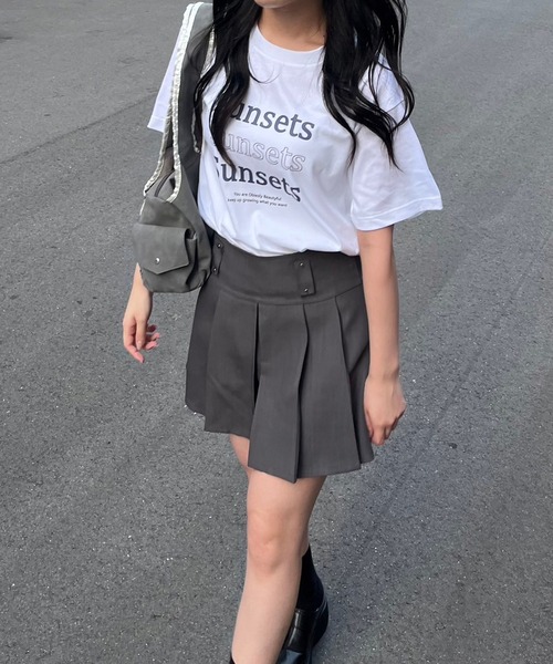 fiere(フィエール)の「デザインプリント半袖Tシャツ(Tシャツ/カットソー・レディース・ホワイト・M/L)」の7枚目の写真