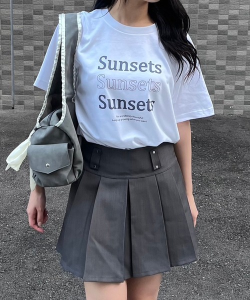 fiere(フィエール)の「デザインプリント半袖Tシャツ(Tシャツ/カットソー・レディース・ホワイト・M/L)」の5枚目の写真