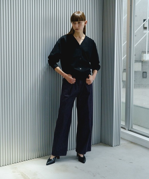 STERNBERG（スタンバーグ）の「デニムタックストレートパンツ（デニムパンツ・レディース・ネイビー/ブルー・MEDIUM/LARGE）」の14枚目の写真