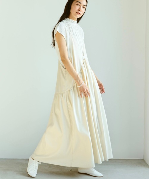 Libra Cue(リブラ キュー)の「キャミソールドレスワンピース(ワンピース・レディース・ブラウン/ブラック/アイボリー/グレー・FREE)」の11枚目の写真