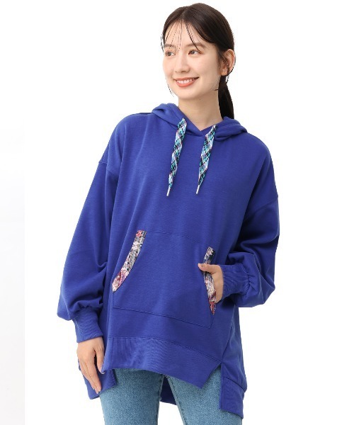 チチカカ（チチカカ）の「ポカフーディーパッチプルオーバー（パーカー・レディース・アイボリー/チャコールグレー/ブルー・FREE）」の10枚目の写真