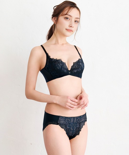 ワコール　ハグするブラ　ブラ&ショーツセット セール】「ハグするブラ」 ショーツ（ショーツ）｜WACOAL