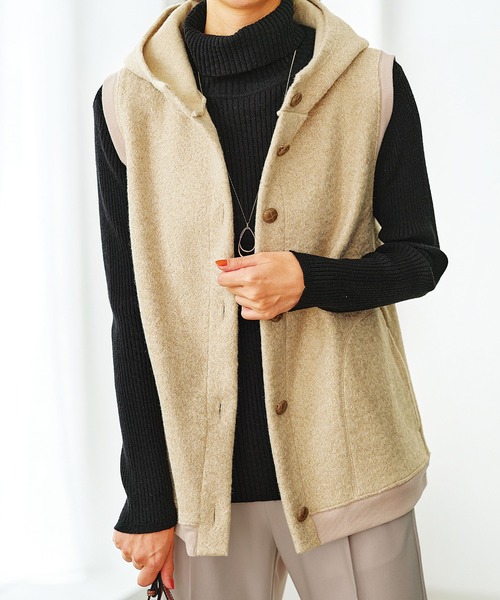 セール】ループ風素材フード付ベスト（ベスト）｜BELLUNA PLUS