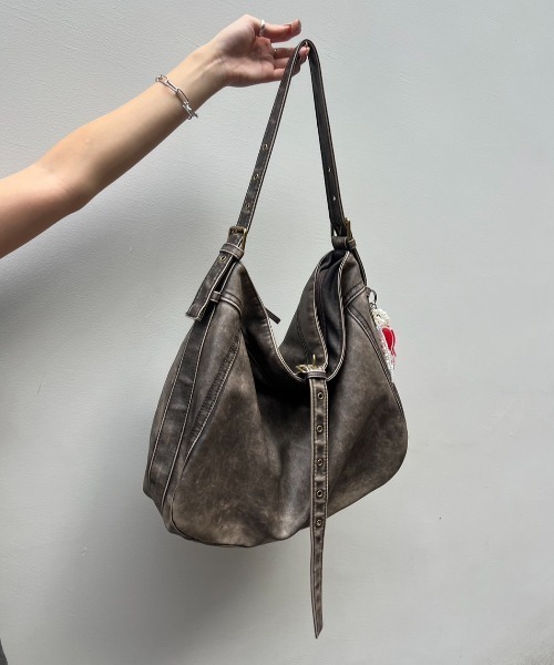 BLONDEY（ブロンディ）の「ビンテージライクショルダーバッグ（ショルダーバッグ・レディース・ブラウン/グレー/ブラック・FREE）」の3枚目の写真
