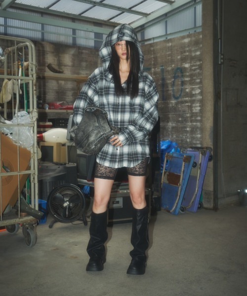 BLONDEY（ブロンディ）の「ビンテージライクショルダーバッグ（ショルダーバッグ・レディース・ブラウン/グレー/ブラック・FREE）」の14枚目の写真