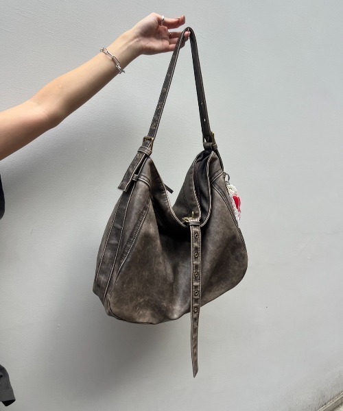 BLONDEY（ブロンディ）の「ビンテージライクショルダーバッグ（ショルダーバッグ・レディース・ブラウン/グレー/ブラック・FREE）」の20枚目の写真