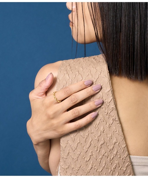 Settimissimo(セッティミッシモ)の「金属アレルギー対応ステンレスチェーンデザインリング(リング・レディース・ゴールド・FREE)」の4枚目の写真