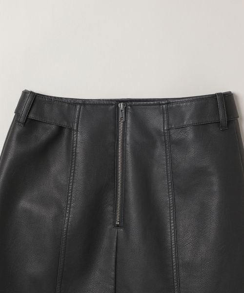 JEANASIS（ジーナシス）の「サイドベルトレザーライクスカート/205331（スカート・レディース・ブラック/ブラウン・FREE）」の4枚目の写真