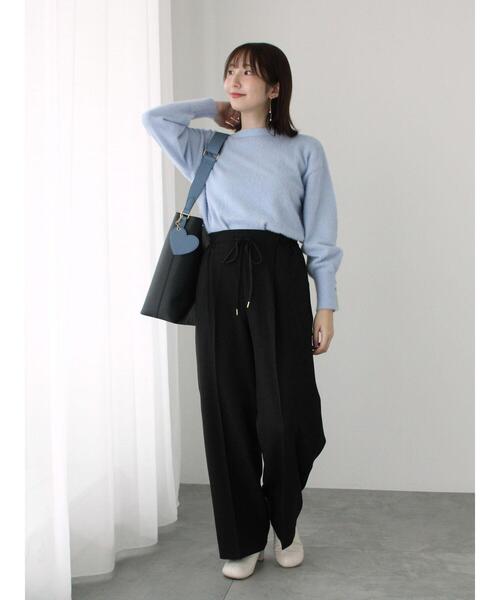 Te chichi TERRASSE（テチチテラス）の「ラメフェザーボートネックニット（ニット/セーター・レディース・イエロー/ブルー/オフホワイト/グレー・F）」の12枚目の写真