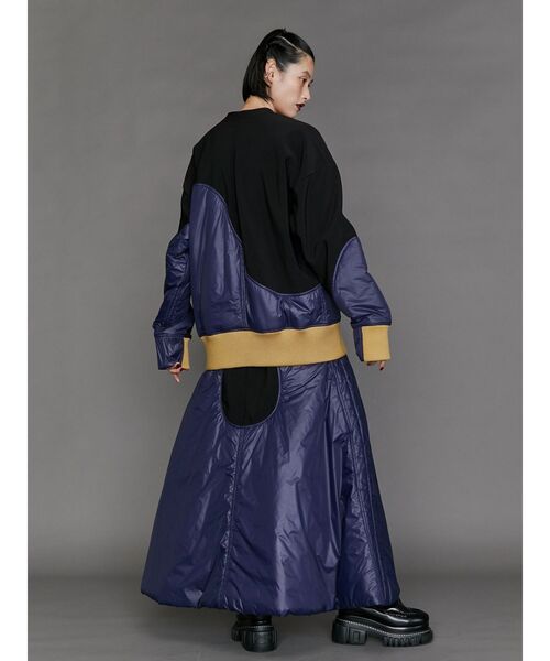 UN3D.（アンスリード）の「WAVE LINE PADDED PO / ウェーブ