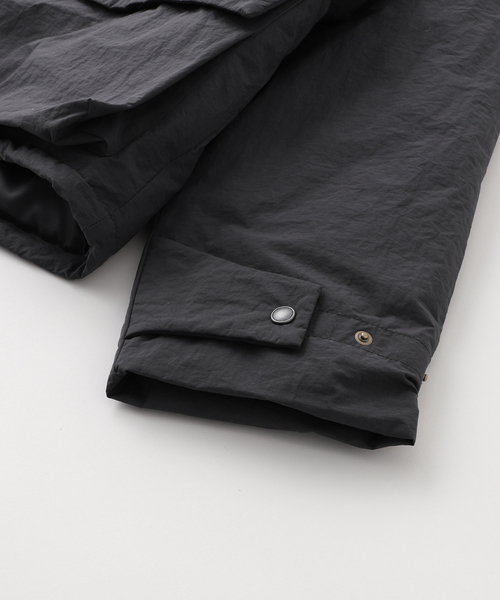 JOURNAL STANDARD（ジャーナルスタンダード）の「Gurank / グランク padded mountain parka（マウンテンパーカー・メンズ・ブラック・LARGE/MEDIUM）」の4枚目の写真