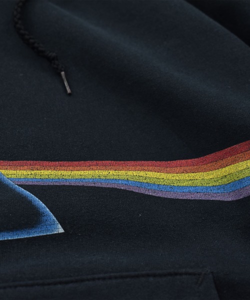HANES（ヘインズ）の「【ヴィンテージ古着】PINK FLOYD “The Dark Side of the Moon” フーディ（パーカー・メンズ・ブラック・LARGE）」の4枚目の写真