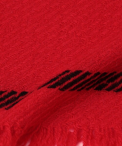elegancese(エレガンセーゼ)の「elegancese:SQUARE FRINGE STOLE(ストール/ショール・レディース・レッド/ナチュラル/チャコールグレー・ONE SIZE)」の6枚目の写真