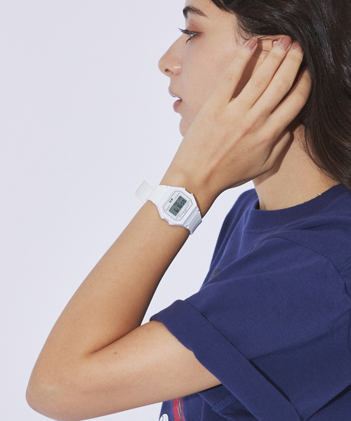 t*n様 ice watch ホワイト マルチカラー デジタル腕時計 ice watch /アイスウォッチ】ICE digit retro/アイス デジット