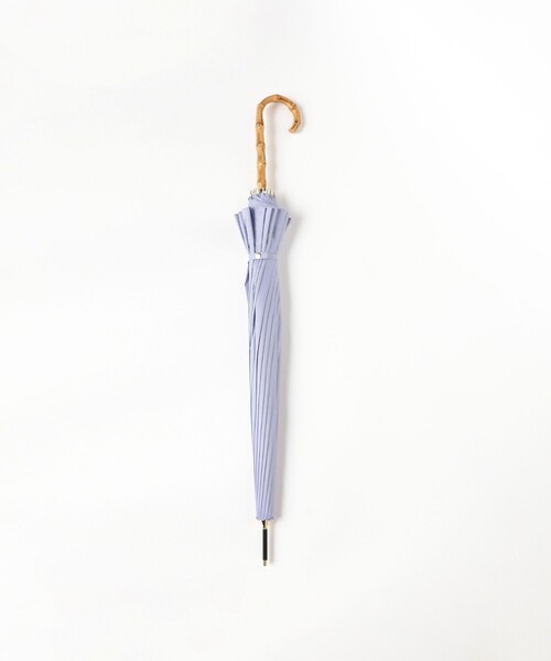 Ray BEAMS(レイビームス)の「ソリッド バンブー 傘(長傘・レディース・ラベンダー/ダークブラウン・ONE SIZE)」の7枚目の写真