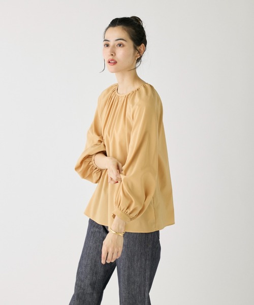 I.T.'S international（イッツインターナショナル）の「ラグランギャザーブラウス（シャツ/ブラウス・レディース・サックスブルー/オレンジ/グレー/オフホワイト・フリー）」の6枚目の写真