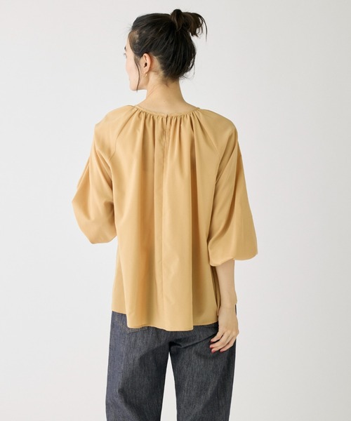 I.T.'S international（イッツインターナショナル）の「ラグランギャザーブラウス（シャツ/ブラウス・レディース・サックスブルー/オレンジ/グレー/オフホワイト・フリー）」の8枚目の写真