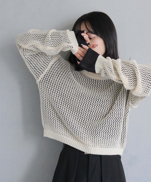 cheriella（シェリエラ）の「【cheriella】メッシュニット×シアートップス 2枚SET MESH KNIT × SHEER TOPS 2-PIECE SET（ニット/セーター・レディース・ピンク/パープル/ブルー/アイボリー・M）」の17枚目の写真