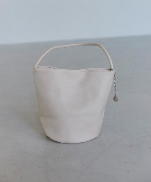 ANGIE（アンジー）の「ワンハンドル バケツ バッグ（ハンドバッグ・レディース・ブラウン/アイボリー/ブラック・FREE）」の8枚目の写真