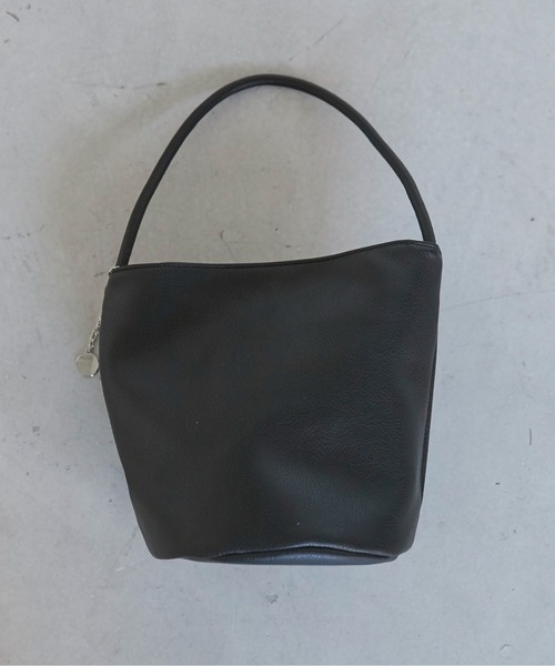 ANGIE（アンジー）の「ワンハンドル バケツ バッグ（ハンドバッグ・レディース・ブラウン/アイボリー/ブラック・FREE）」の16枚目の写真