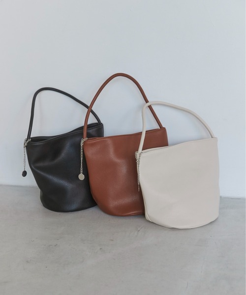 ANGIE（アンジー）の「ワンハンドル バケツ バッグ（ハンドバッグ・レディース・ブラウン/アイボリー/ブラック・FREE）」の17枚目の写真