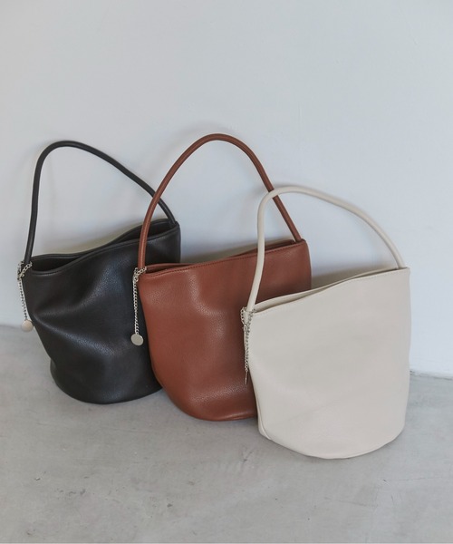 ANGIE（アンジー）の「ワンハンドル バケツ バッグ（ハンドバッグ・レディース・ブラウン/アイボリー/ブラック・FREE）」の7枚目の写真