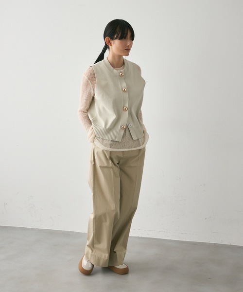 Lutim by u（ルチバイユー）の「Gold Big Button Vest / ゴールドビックボタンベスト（ベスト・レディース・ベージュ/ブラック・FREE）」の8枚目の写真