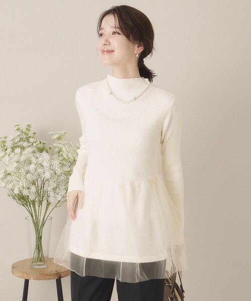 ITS'DEMO（イッツデモ）の「【手洗い可】チュールペプラムニット（ニット/セーター・レディース・ライトベージュ/ブラック/オフホワイト・00）」の4枚目の写真