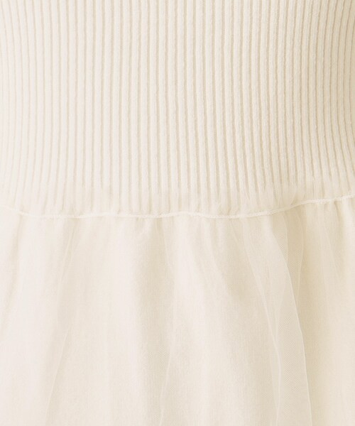 ITS'DEMO（イッツデモ）の「【手洗い可】チュールペプラムニット（ニット/セーター・レディース・ライトベージュ/ブラック/オフホワイト・00）」の7枚目の写真