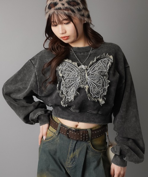 SPINNS（スピンズ）の「ショート丈スウェット/バタフライデニムワッペン（スウェット・レディース・ブラック系その他/ブラック/カーキ/ブラウン・ONESIZE）」の8枚目の写真