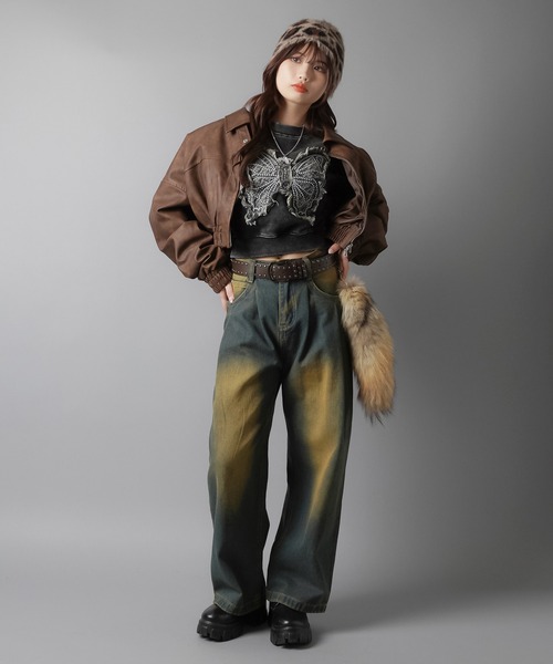 SPINNS（スピンズ）の「ショート丈スウェット/バタフライデニムワッペン（スウェット・レディース・ブラック系その他/ブラック/カーキ/ブラウン・ONESIZE）」の21枚目の写真