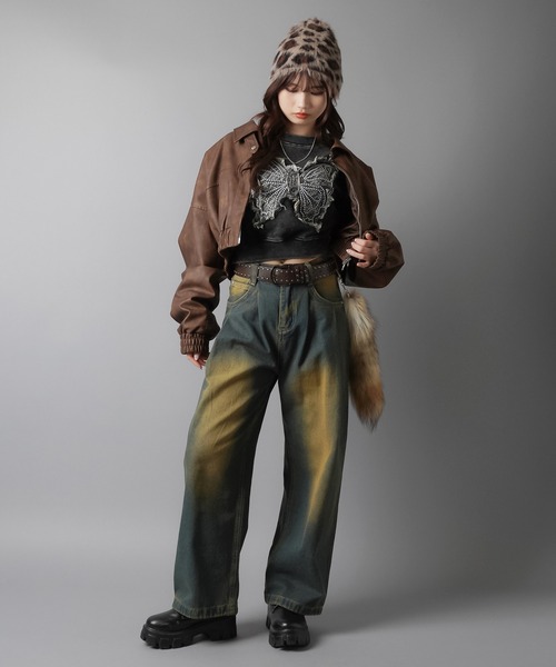 SPINNS（スピンズ）の「ショート丈スウェット/バタフライデニムワッペン（スウェット・レディース・ブラック系その他/ブラック/カーキ/ブラウン・ONESIZE）」の22枚目の写真