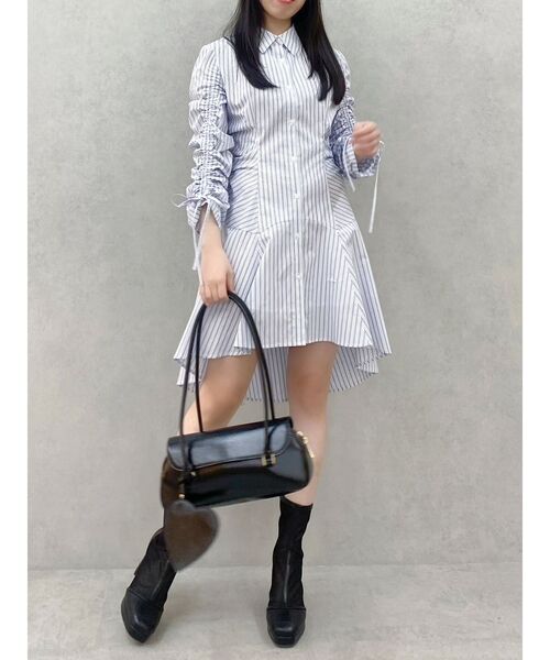 dazzlin（ダズリン）の「ギャザースリーブイレヘムシャツワンピース（ワンピース・レディース・ブルー/グレー/その他1・SMALL/MEDIUM）」の3枚目の写真