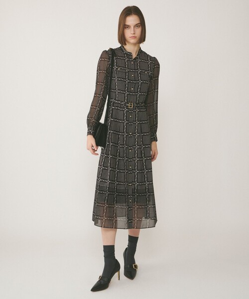 GRACE CONTINENTAL（グレースコンチネンタル）の「TOV COURANTE BAG（ショルダーバッグ・レディース・ブラック/ブルー・FREE）」の4枚目の写真