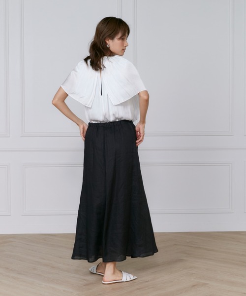 INED(イネド)の「【セットアップ対応】リネンバイヤススカート《lelinzephyr/ル・ランゼフィール》(スカート・レディース・カーキ/ブラック/ブルー・9号/7号/11号)」の8枚目の写真