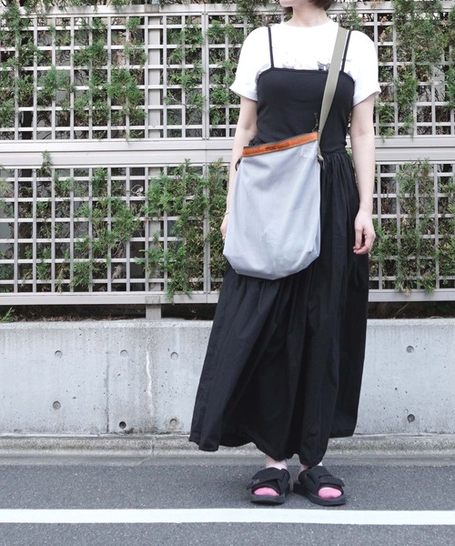 WEEKEND(ER)(ウィークエンダー)の「【WEEKEND(ER)】WKDMESH SHOULDER(ショルダーバッグ・メンズ・ブラック/グレー/オリーブ/フレッシュイエロー・FREE)」の3枚目の写真