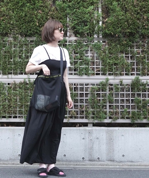 WEEKEND(ER)(ウィークエンダー)の「【WEEKEND(ER)】WKDMESH SHOULDER(ショルダーバッグ・メンズ・ブラック/グレー/オリーブ/フレッシュイエロー・FREE)」の2枚目の写真