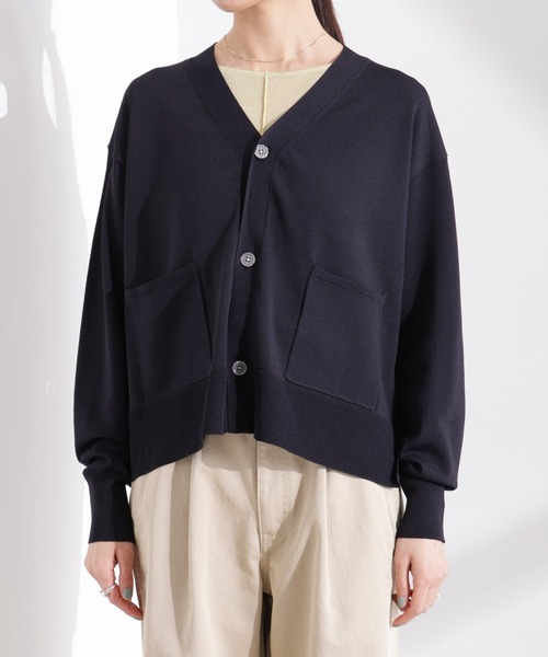 NANO universe（ナノユニバース）の「洗濯機洗い可UVカット接触冷感Vネックカーディガン（カーディガン/ボレロ・レディース・レッド/ダークネイビー/グレー系その他4・FREE）」の19枚目の写真