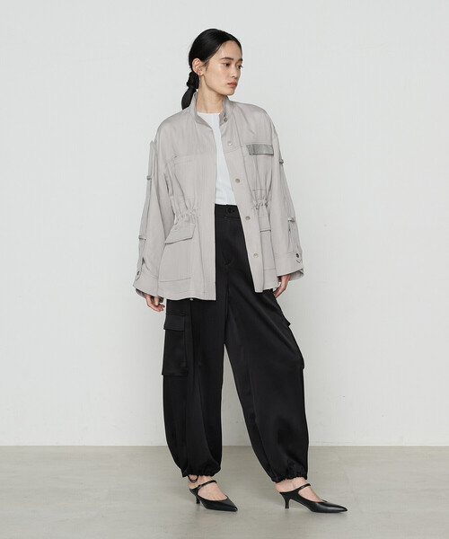 K.T KIYOKO TAKASE（キヨコタカセ）の「トリアセテート／ポリエステルサテン カーゴパンツ（その他パンツ・レディース・チャコール/ブラック・7号/9号/11号）」の7枚目の写真