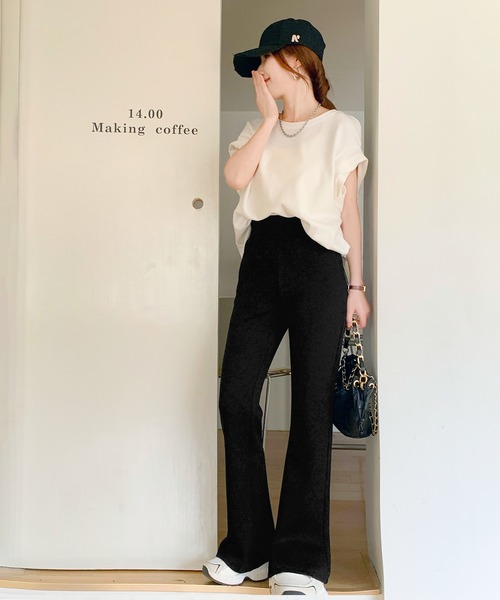 by LEGNA（バイレグナ）の「選べる丈 フレアレギパン  ストレッチ もっちり素材（その他パンツ・レディース・杢グレー/ブラック/カーキ・XL-Regular/L-Regular/M-Long/M-Regular/XL-Long/L-Long）」の2枚目の写真