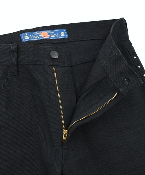 LABRAT（ラブラット）の「blackemeans スタッズフレアデニム（デニムパンツ・メンズ・ブラック・1）」の4枚目の写真