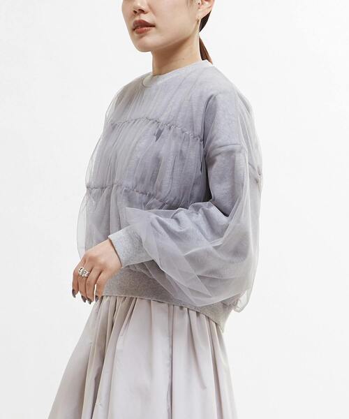 CONVERSE TOKYO（コンバーストウキョウ）の「SHIRRING TULLE DOCKING SWEAT（スウェット・レディース・グレー/ブラック/ピンク・FREE）」の4枚目の写真