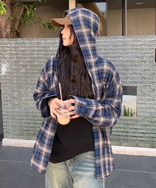 FreeZone(フリーゾーン)の「【新色展開】フーディー ヴィンテージライク チェックシャツ(シャツ/ブラウス・メンズ・ブルー/ブラウン・F)」の10枚目の写真